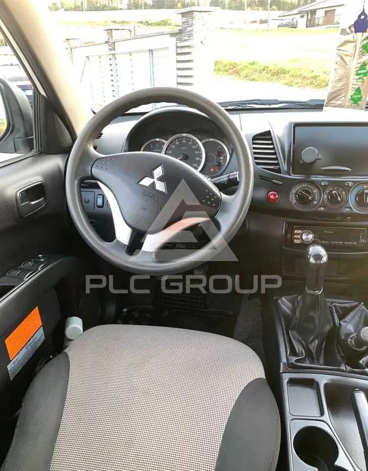 2015 Mitsubishi L200