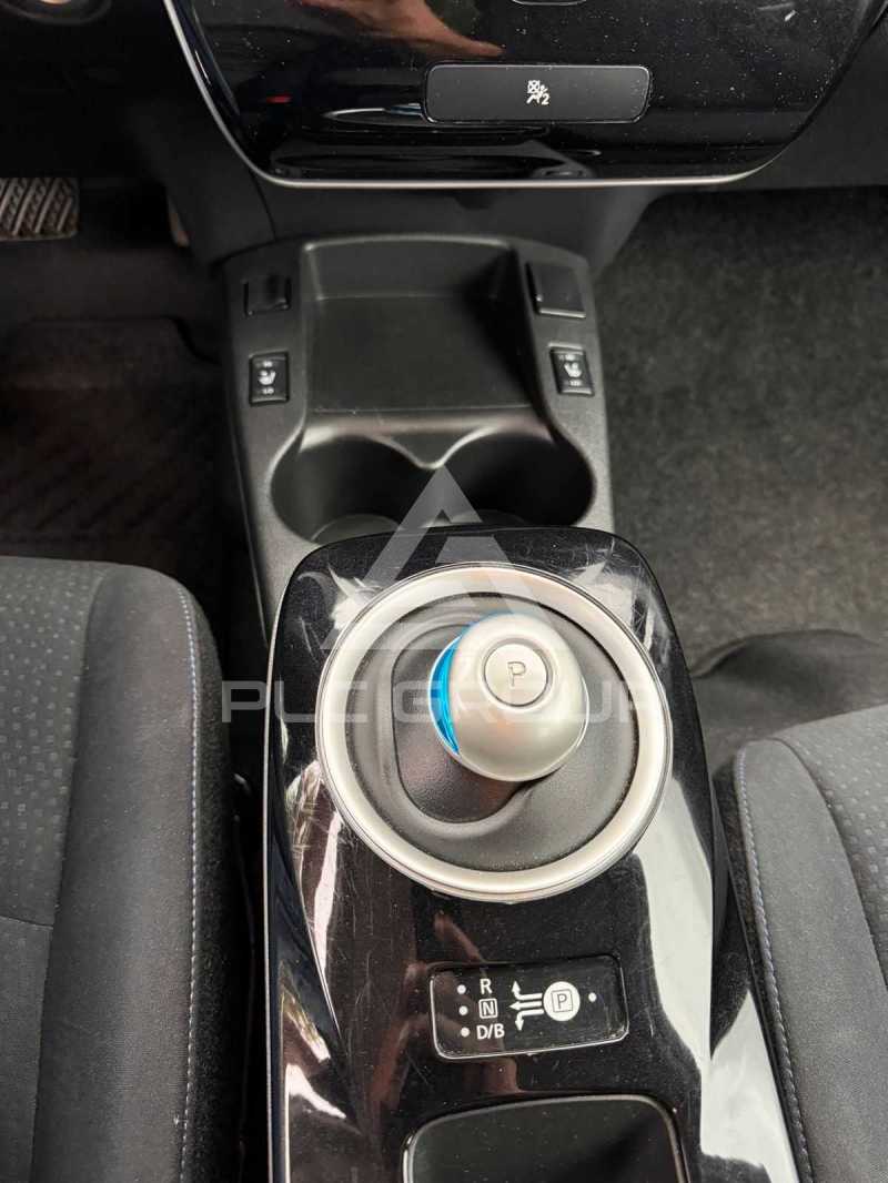 2015 Nissan LEAF