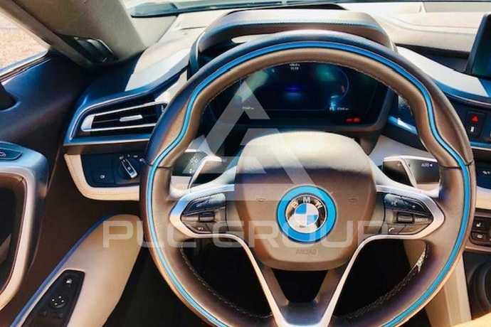 2015 BMW I8