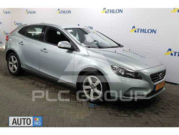 2015 Volvo V40