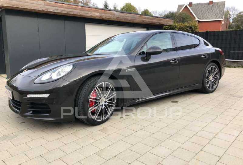 2015 Porsche Panamera