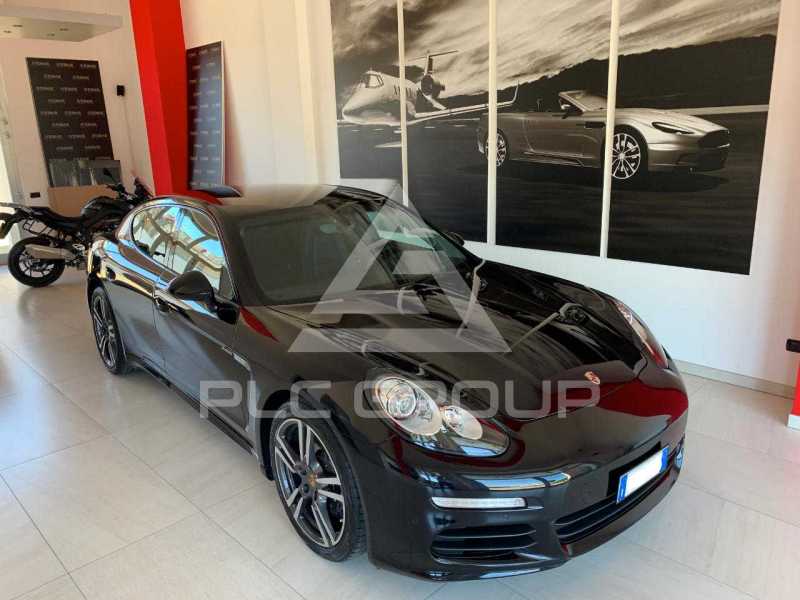 2015 Porsche Panamera