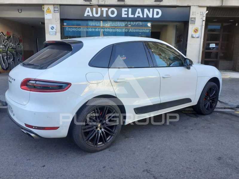 2015 Porsche MACAN