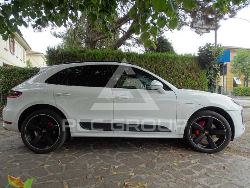 2015 Porsche MACAN