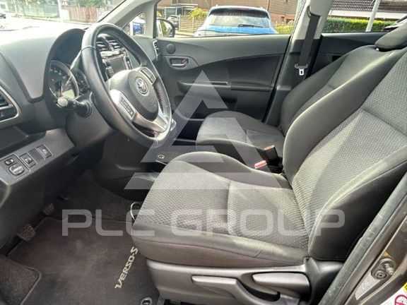 2015 Toyota VERSO