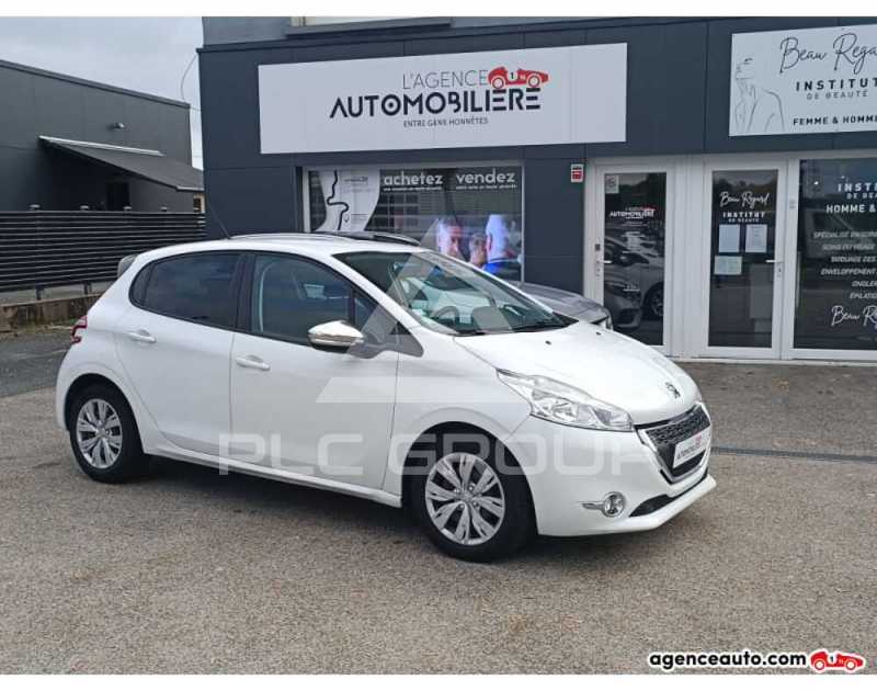 2015 Peugeot 208
