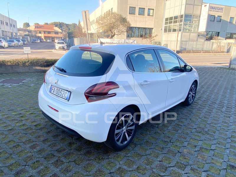 2015 Peugeot 208