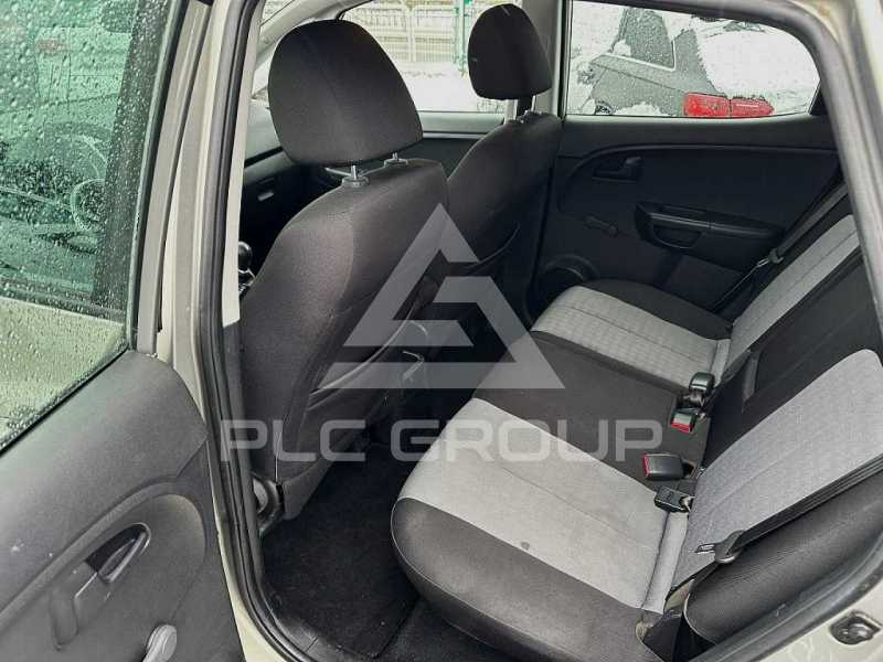 2015 KIA Venga