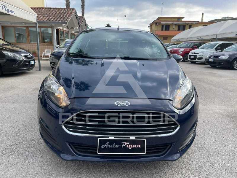 2015 Ford FIESTA