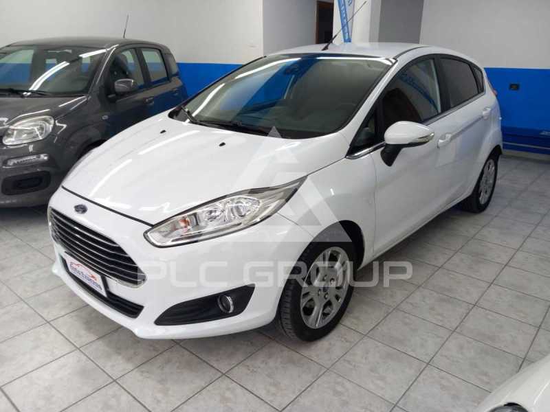 2015 Ford FIESTA