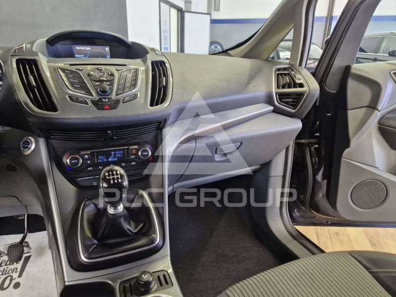 2015 Ford C-MAX