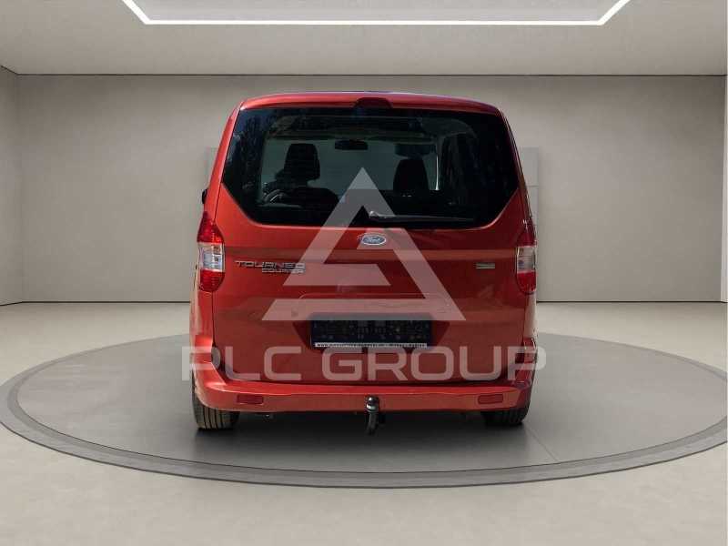 2015 Ford Tourneo