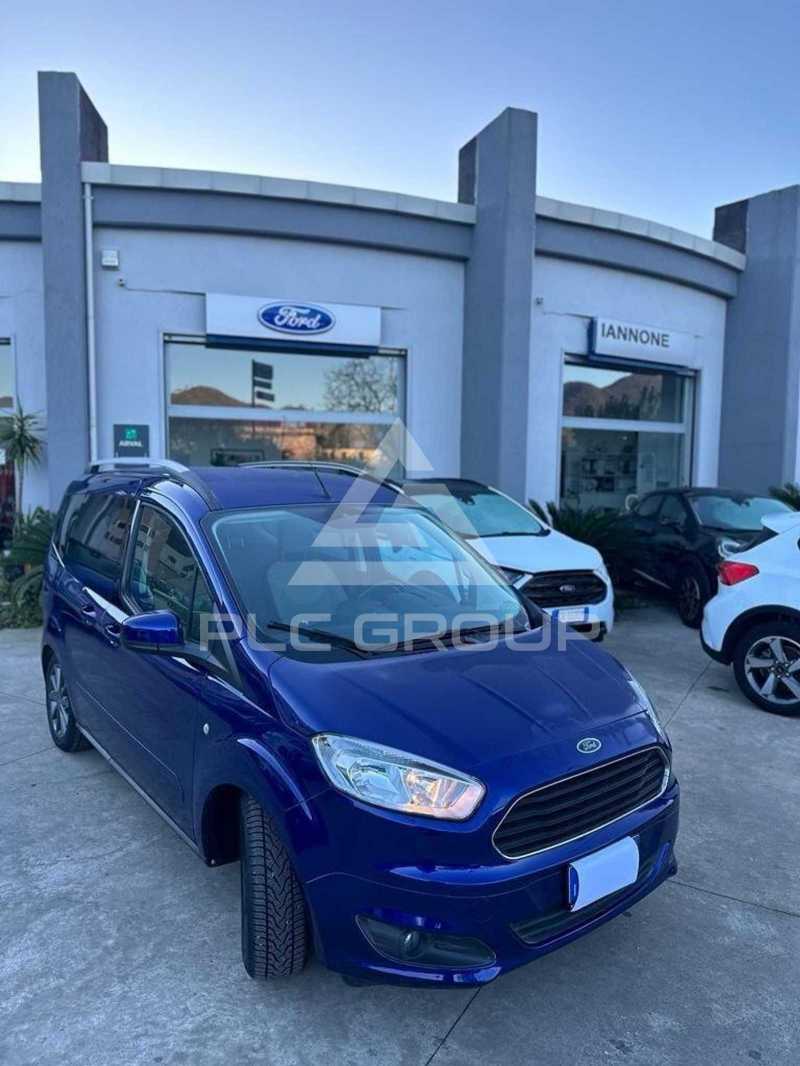 2015 Ford Tourneo
