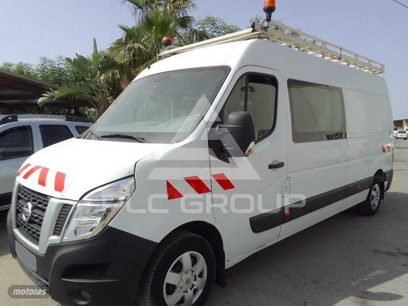 2016 Nissan NV 300