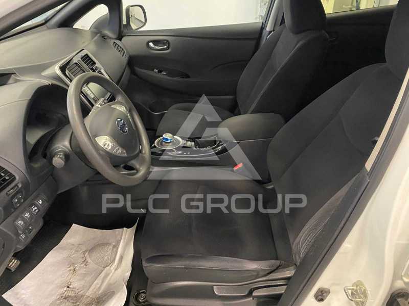 2016 Nissan LEAF