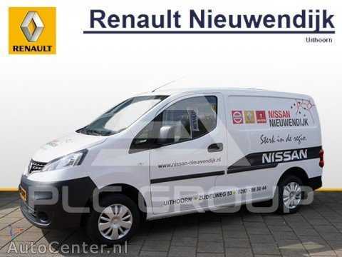 2016 Nissan NV