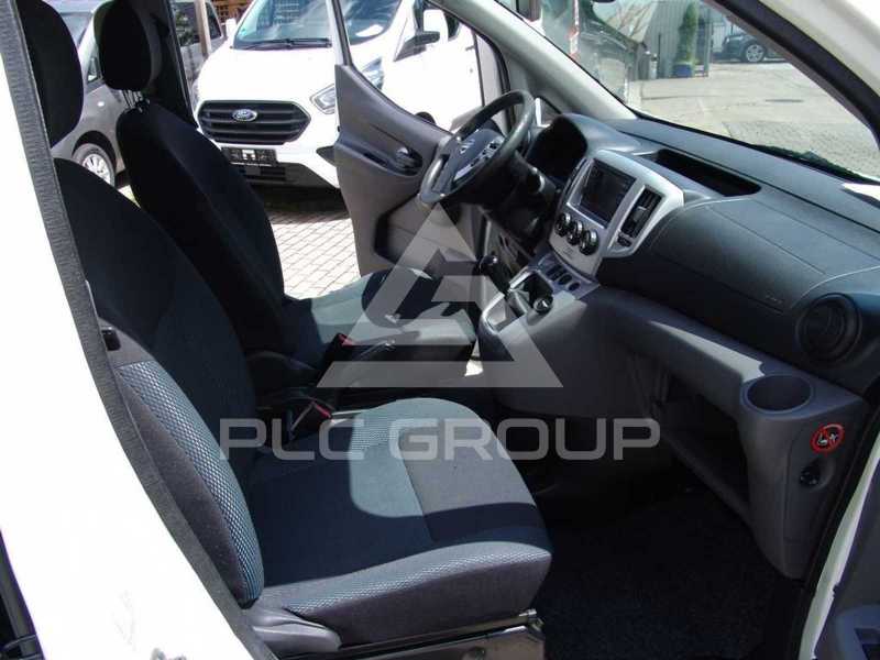 2016 Nissan NV