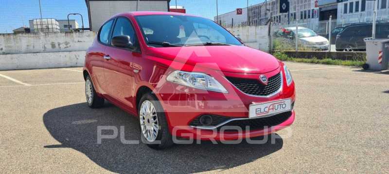 2016 Lancia YPSILON