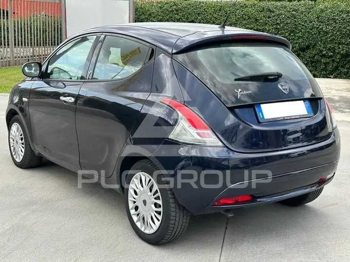 2016 Lancia YPSILON