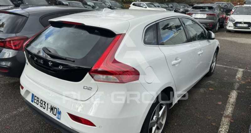 2016 Volvo V40