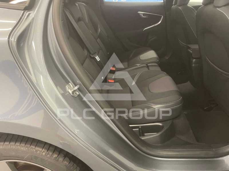 2016 Volvo V40