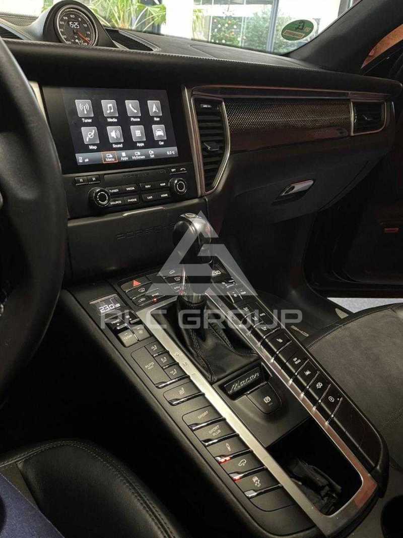 2016 Porsche MACAN