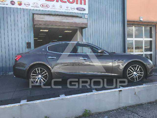 2016 Maserati GHIBLI