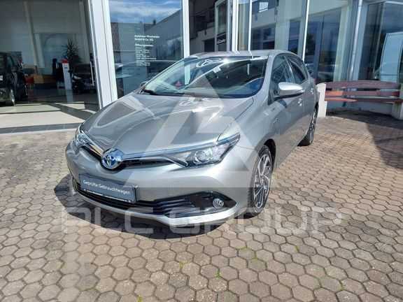 2016 Toyota AURIS