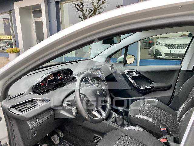 2016 Peugeot 208