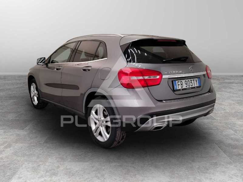 2016 Mercedes Benz Glb