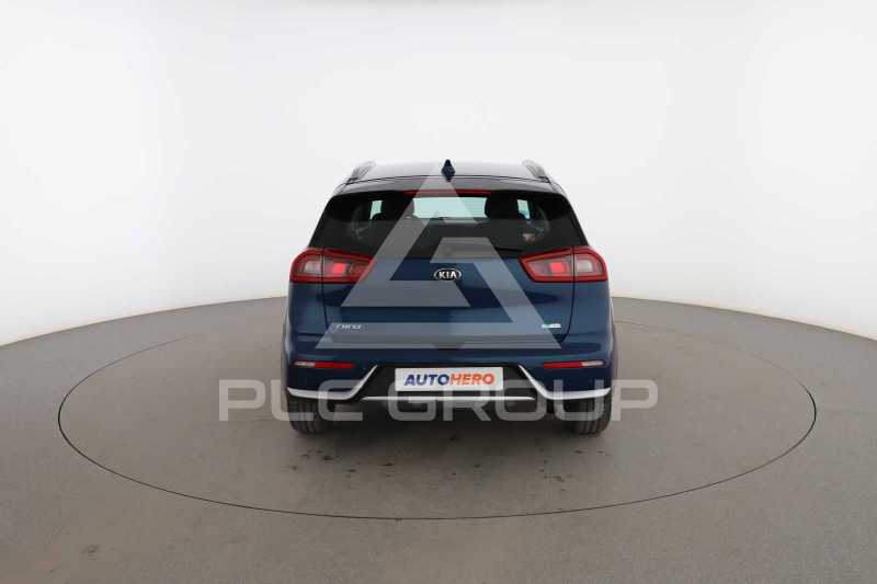 2016 KIA Niro
