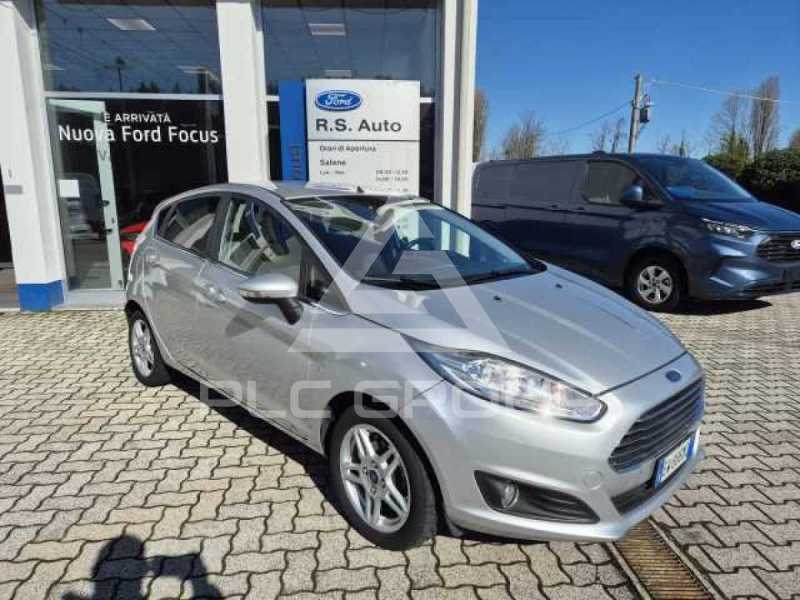 2016 Ford FIESTA