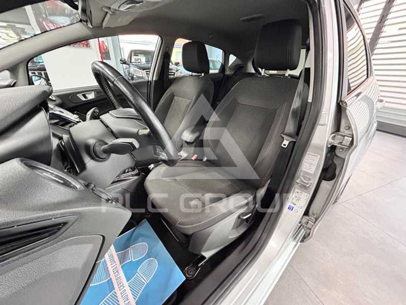 2016 Ford FIESTA