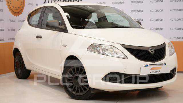 2017 Lancia YPSILON