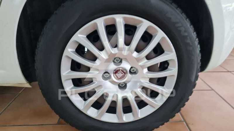 2017 Fiat Punto