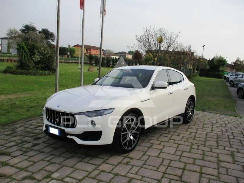 2017 Maserati LEVANTE
