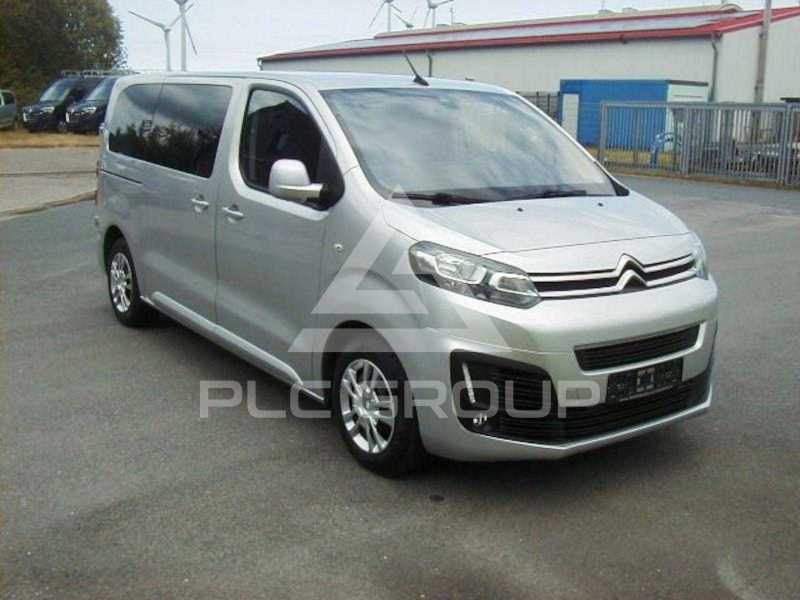 2017 Peugeot Traveller
