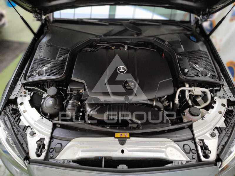 2017 Mercedes Benz C-Class