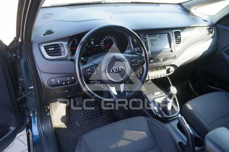 2017 KIA Carens