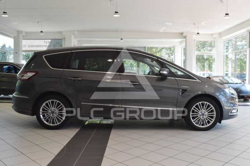 2017 Ford S-Max