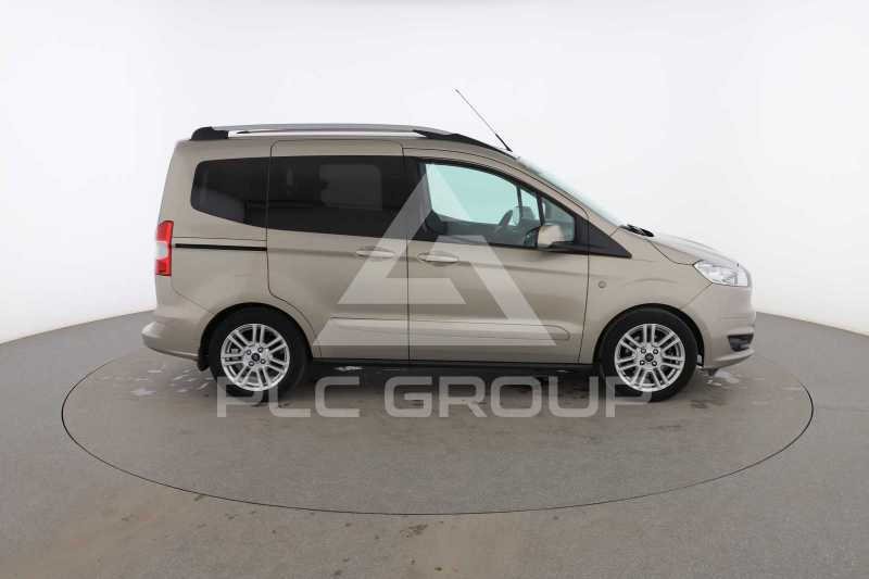 2017 Ford Tourneo