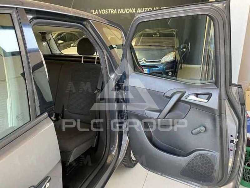 2017 Opel MERIVA