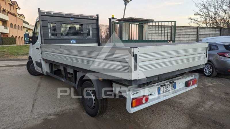 2017 Opel Movano