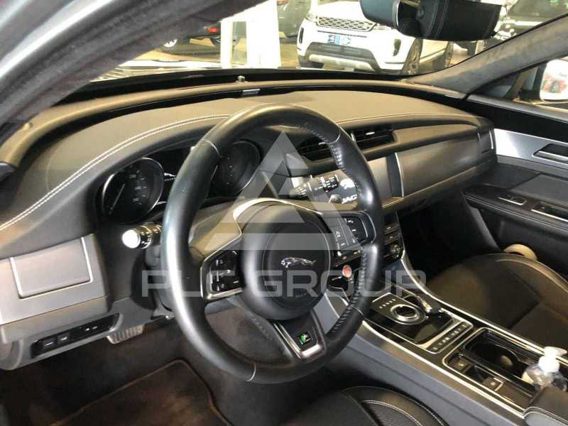 2018 Jaguar XF
