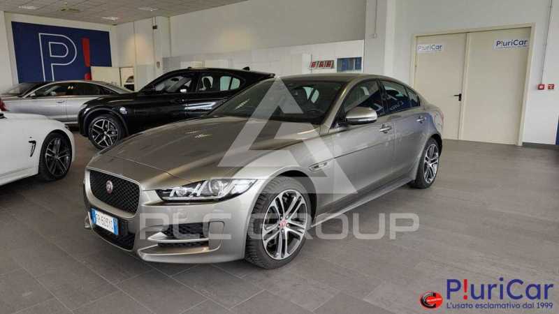 2018 Jaguar XE