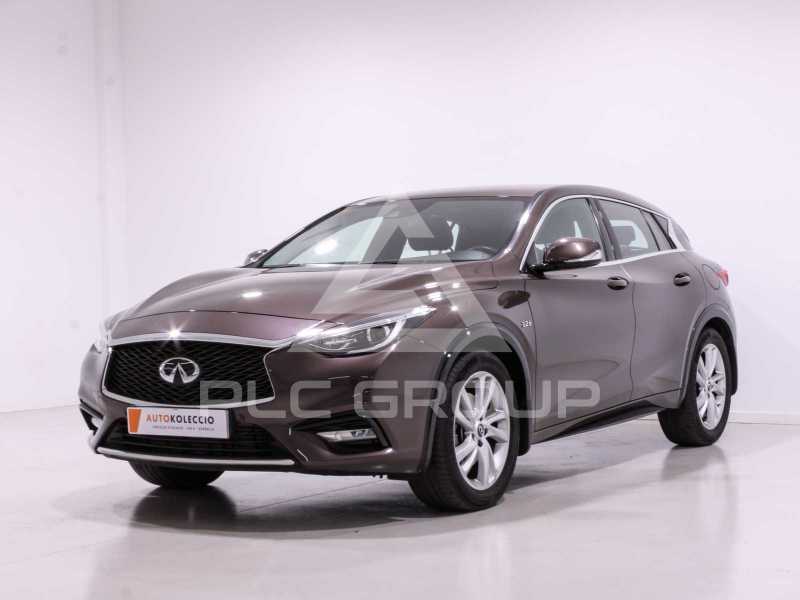 2018 Infinity Q30