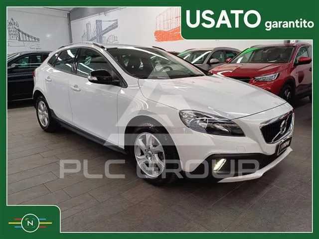 2018 Volvo V40