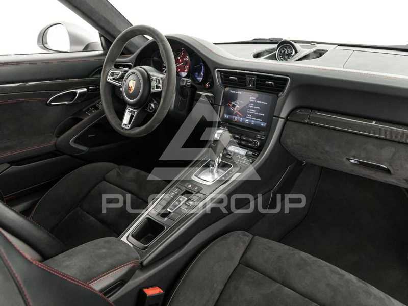 2018 Porsche 911