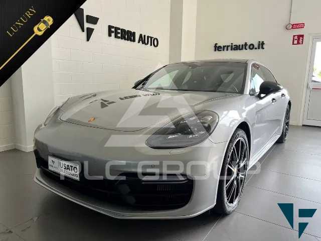 2018 Porsche Panamera