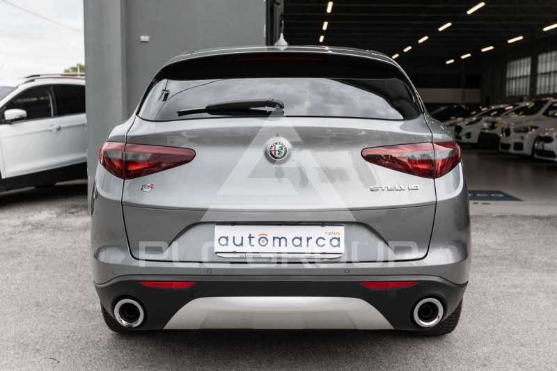 2018 Alfa Romeo Stelvio